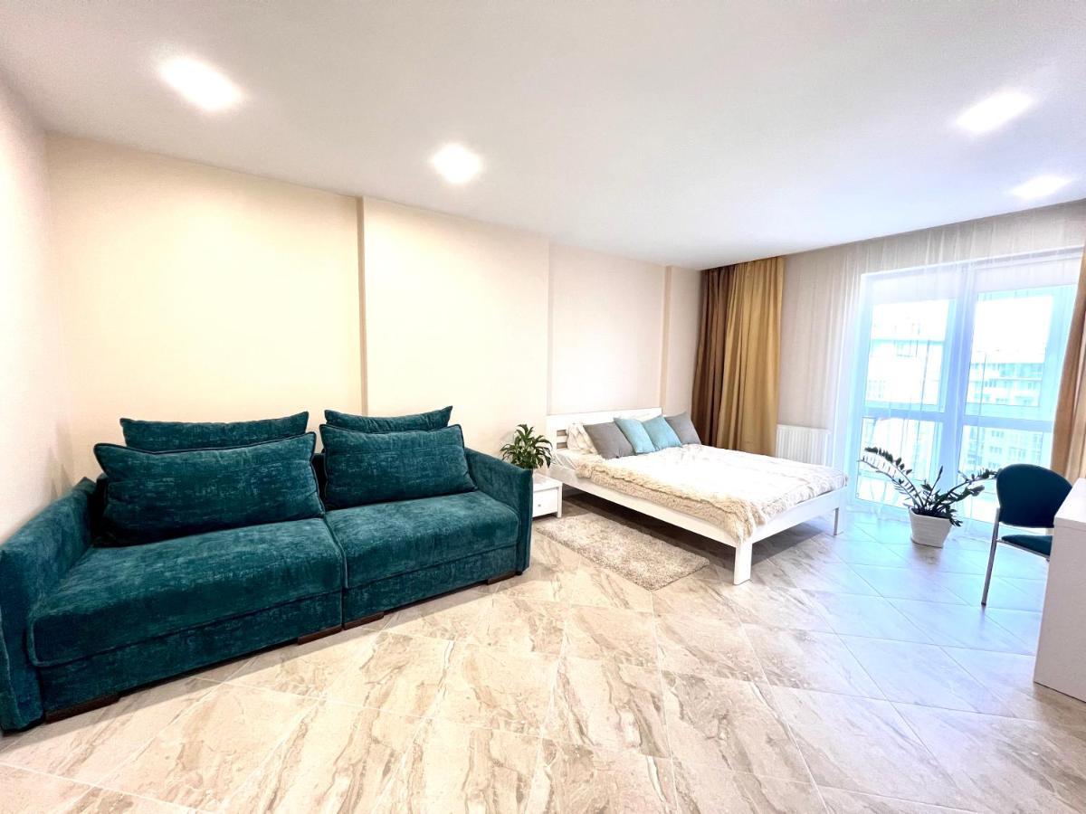 Osapart Romantic Apartment In The Complex Great Britain Lwów Zewnętrze zdjęcie